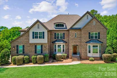 836 Elizabeth Lane Matthews NC 28105
