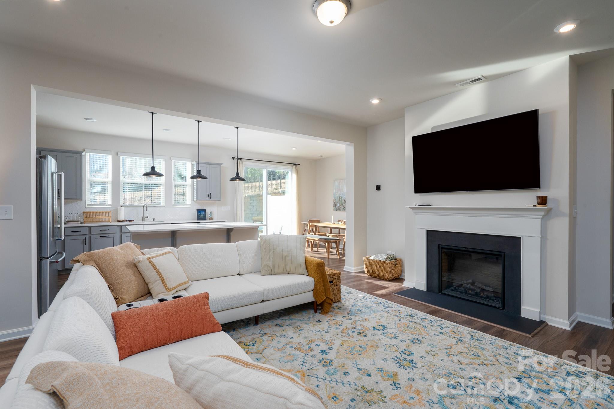 2418 Heathcliff Trail