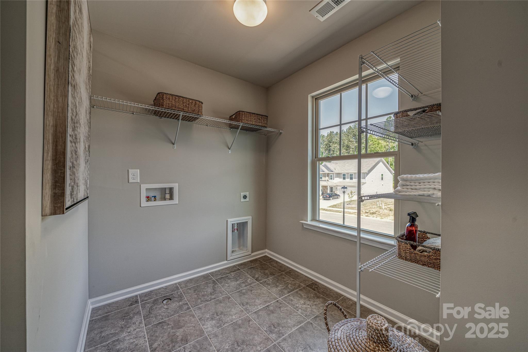 Falls Cove at Lake Norman - Residential