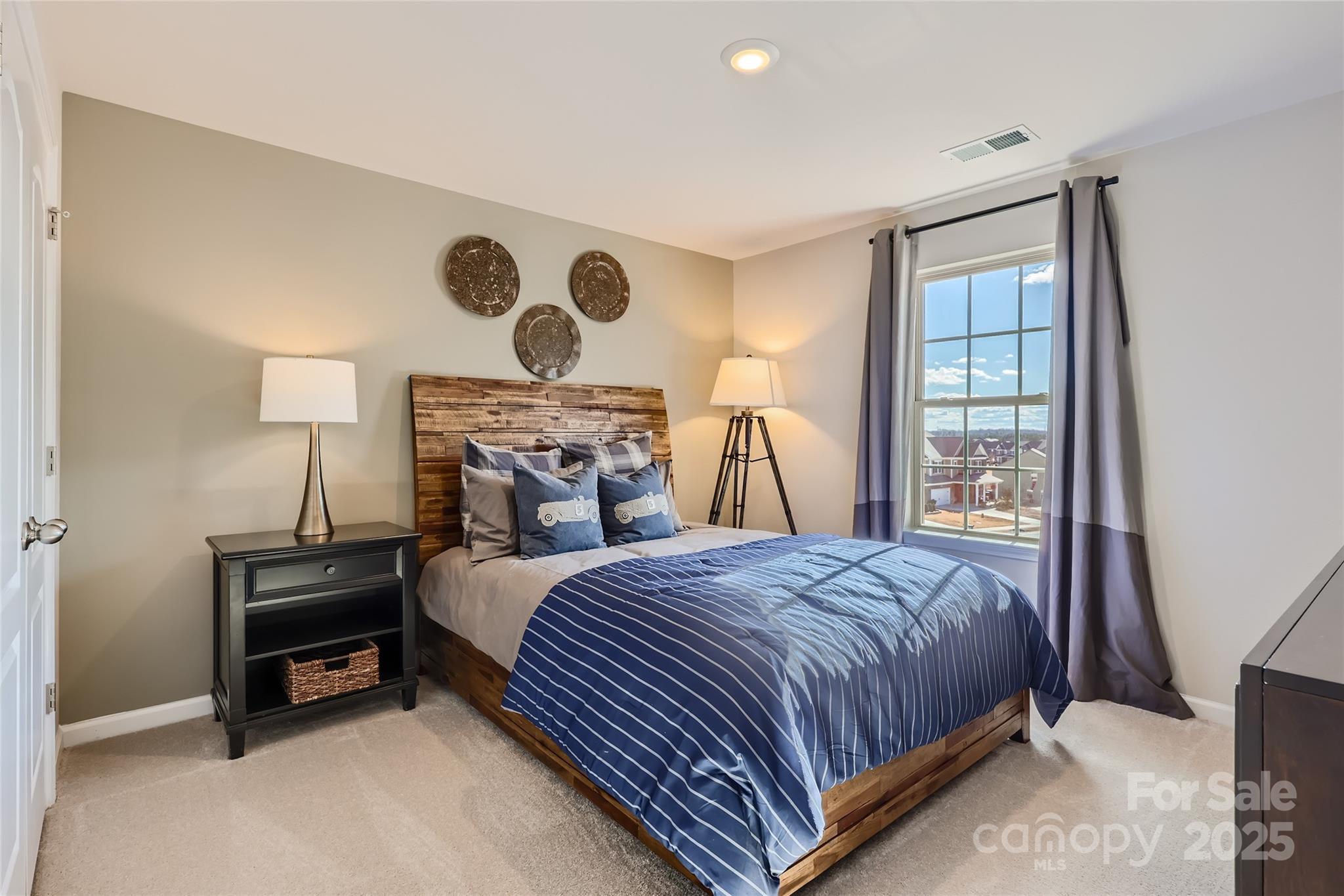 Falls Cove at Lake Norman - Residential