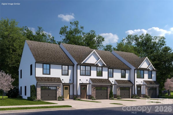 DORN CIR, CHARLOTTE, NC 28212 - Image de440ef5753fecab0ea96b9179a0f6d2/2967140280