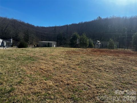 400 Old Dale Road Spruce Pine NC 28777