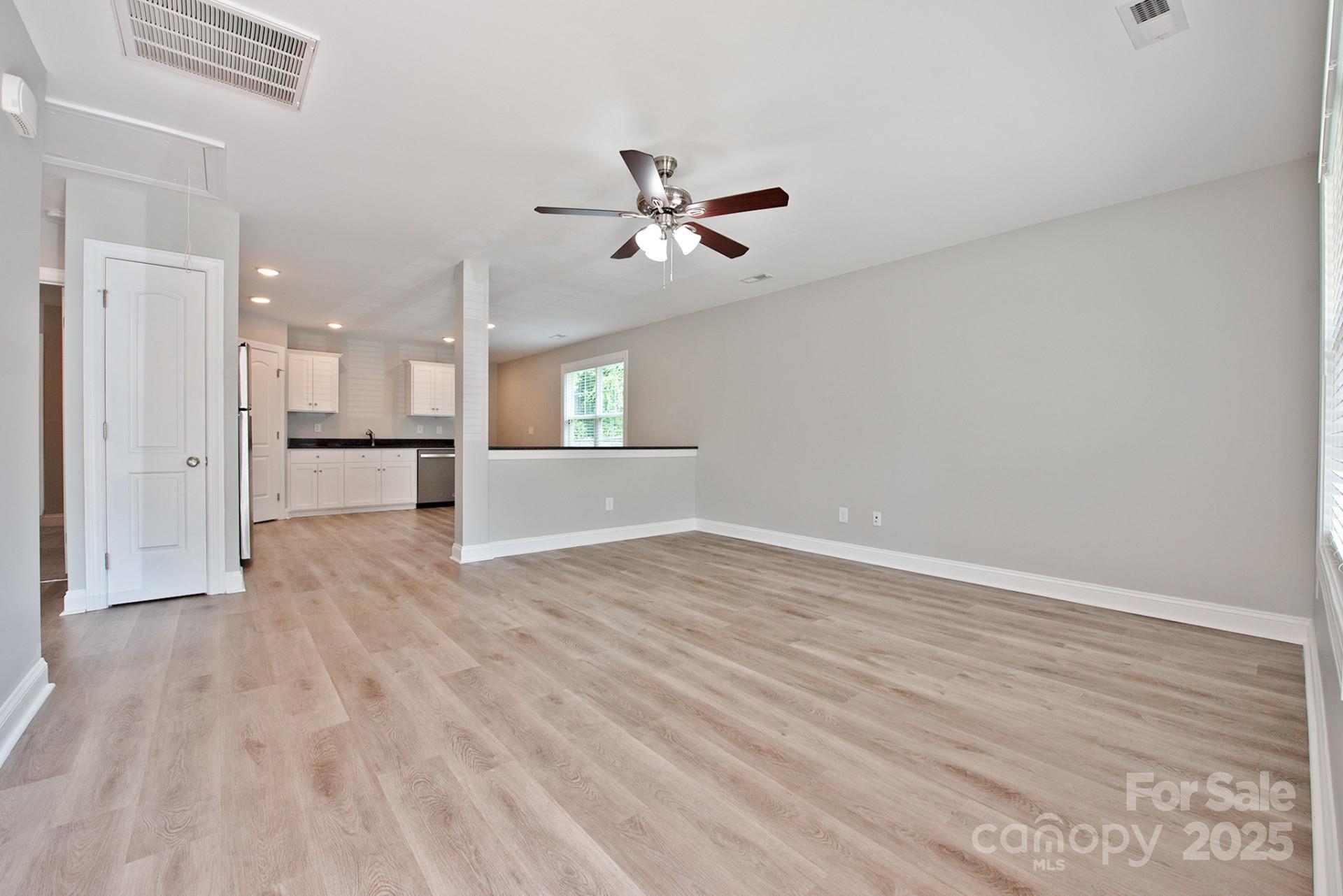 223 Tournament Drive SW