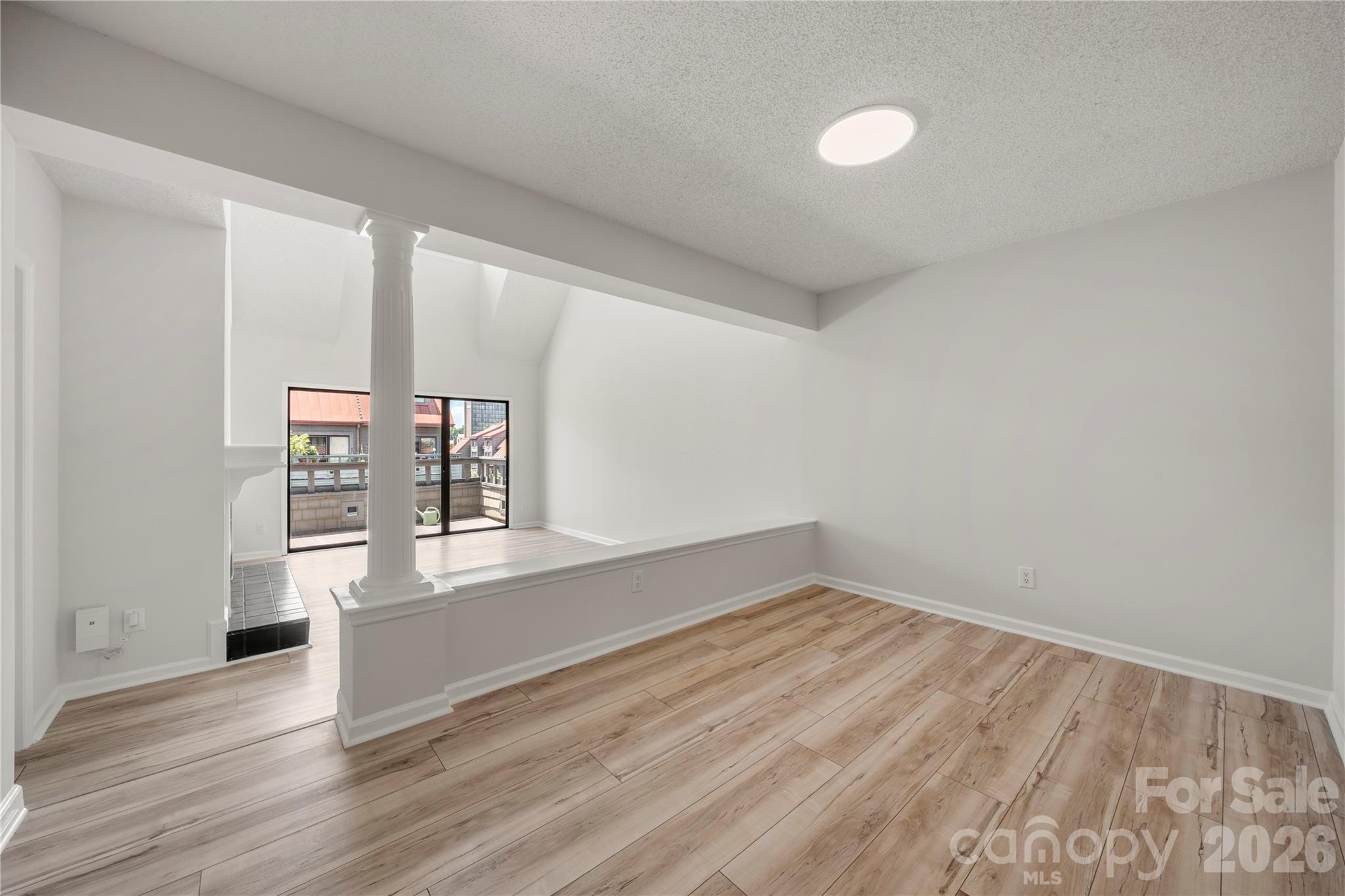 Lakeshore Village - Residential