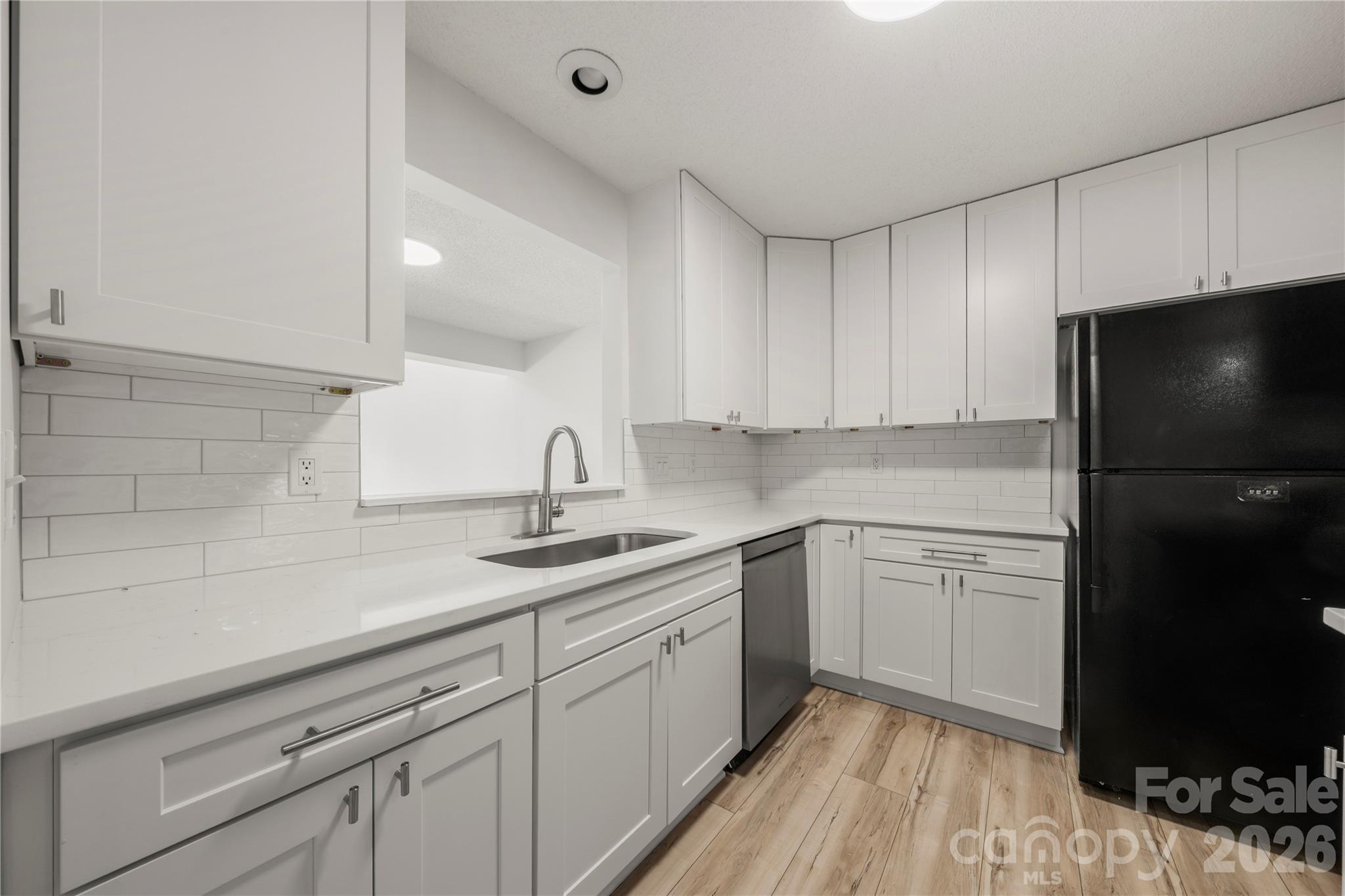 Lakeshore Village - Residential