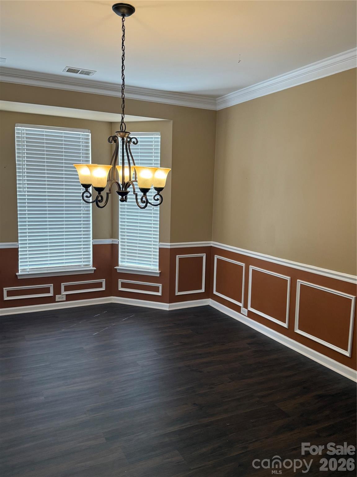 6006 Brook Valley Run