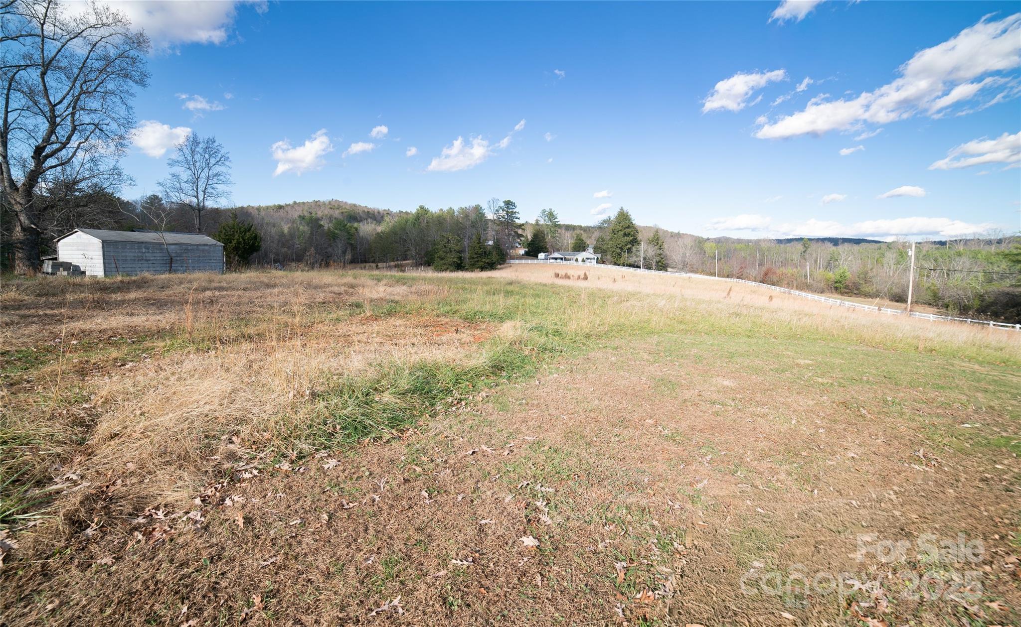 Lenoir, North Carolina 28645, United States, 3 Bedrooms Bedrooms, ,2 BathroomsBathrooms,Residential,Active,251413