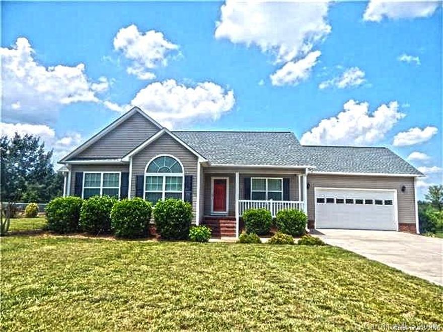 Immaculate, one-owner ranch home on large lot located in the county. This move-in ready home has all the features you’re looking for; granite, stainless appliances, hardwoods, tile, gas logs, formal spaces, rocking chair front porch, screened back deck and fenced yard.