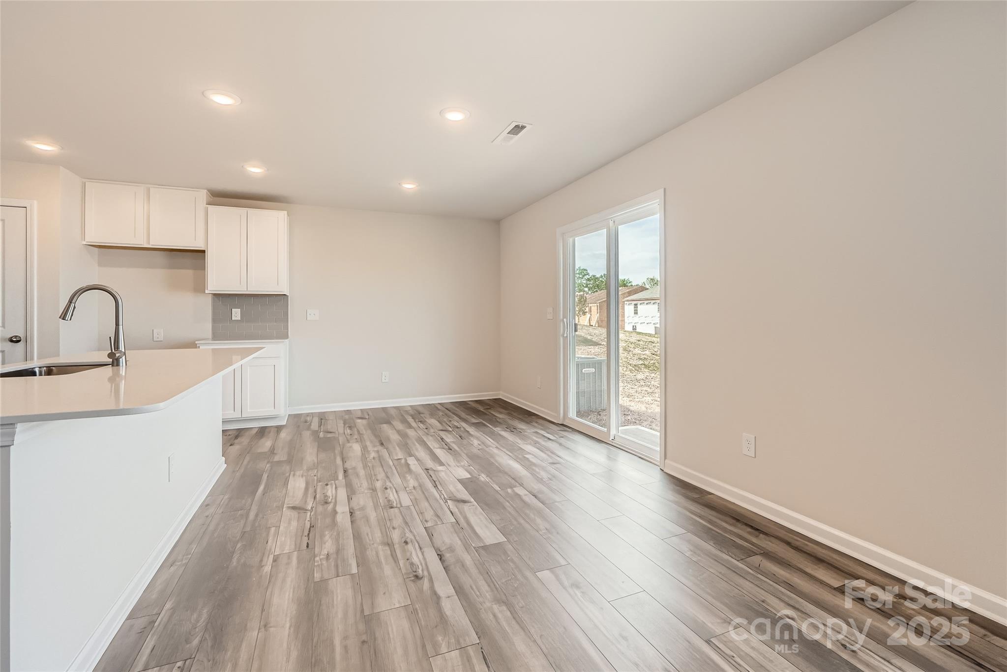 212 Cassius Drive