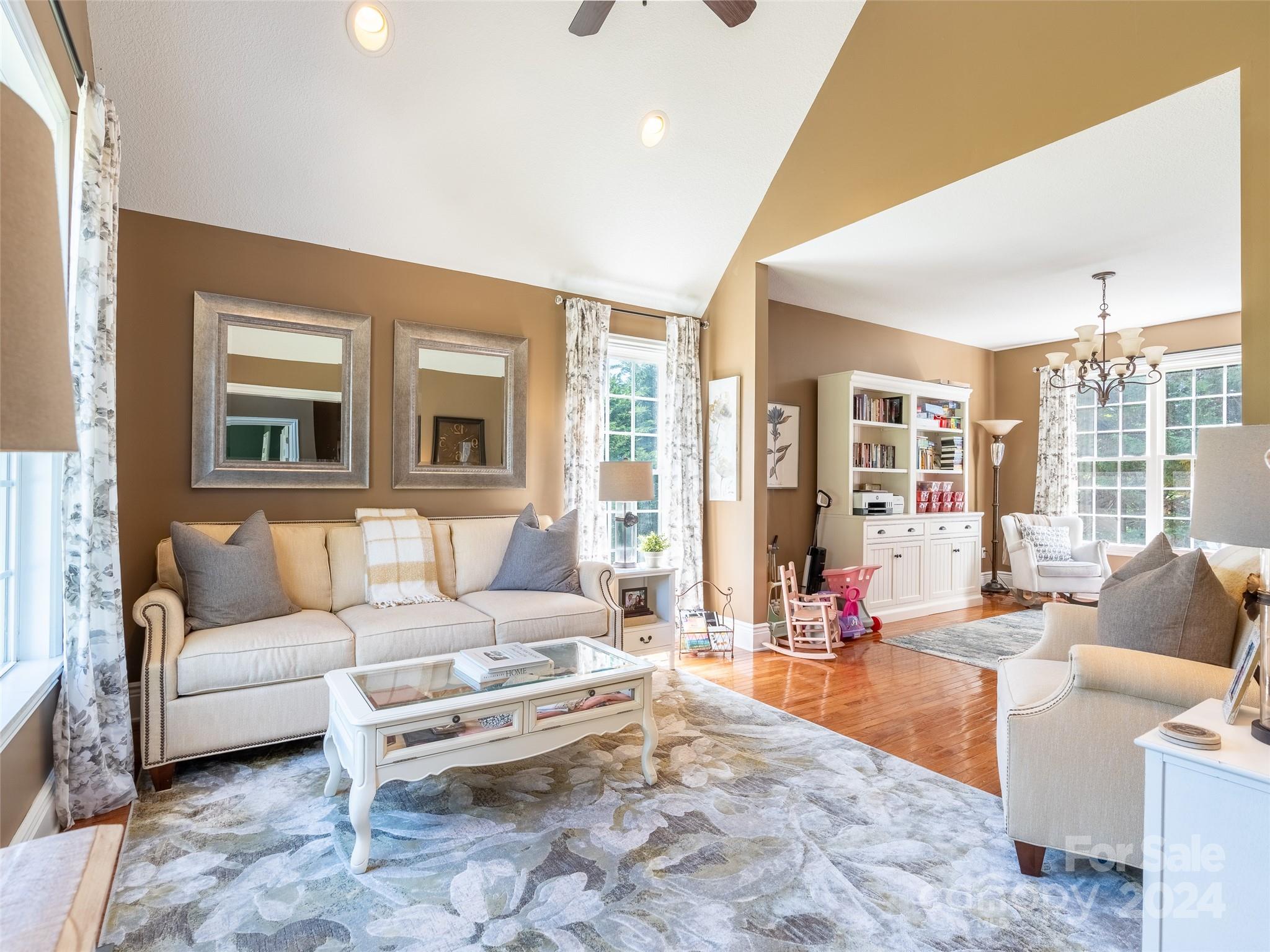 Holcombe Meadows - Residential