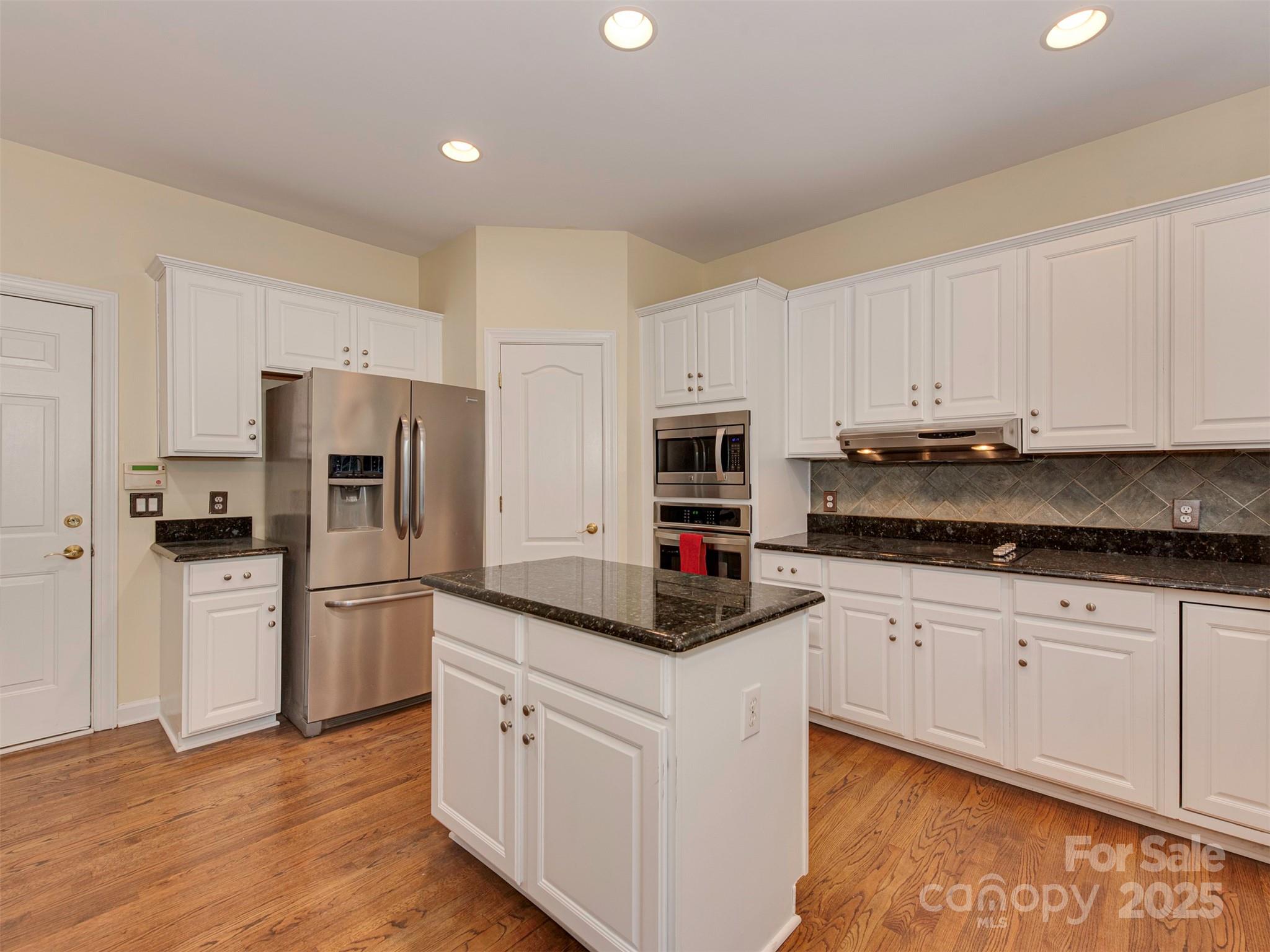 3710 Cheleys Ridge Lane
