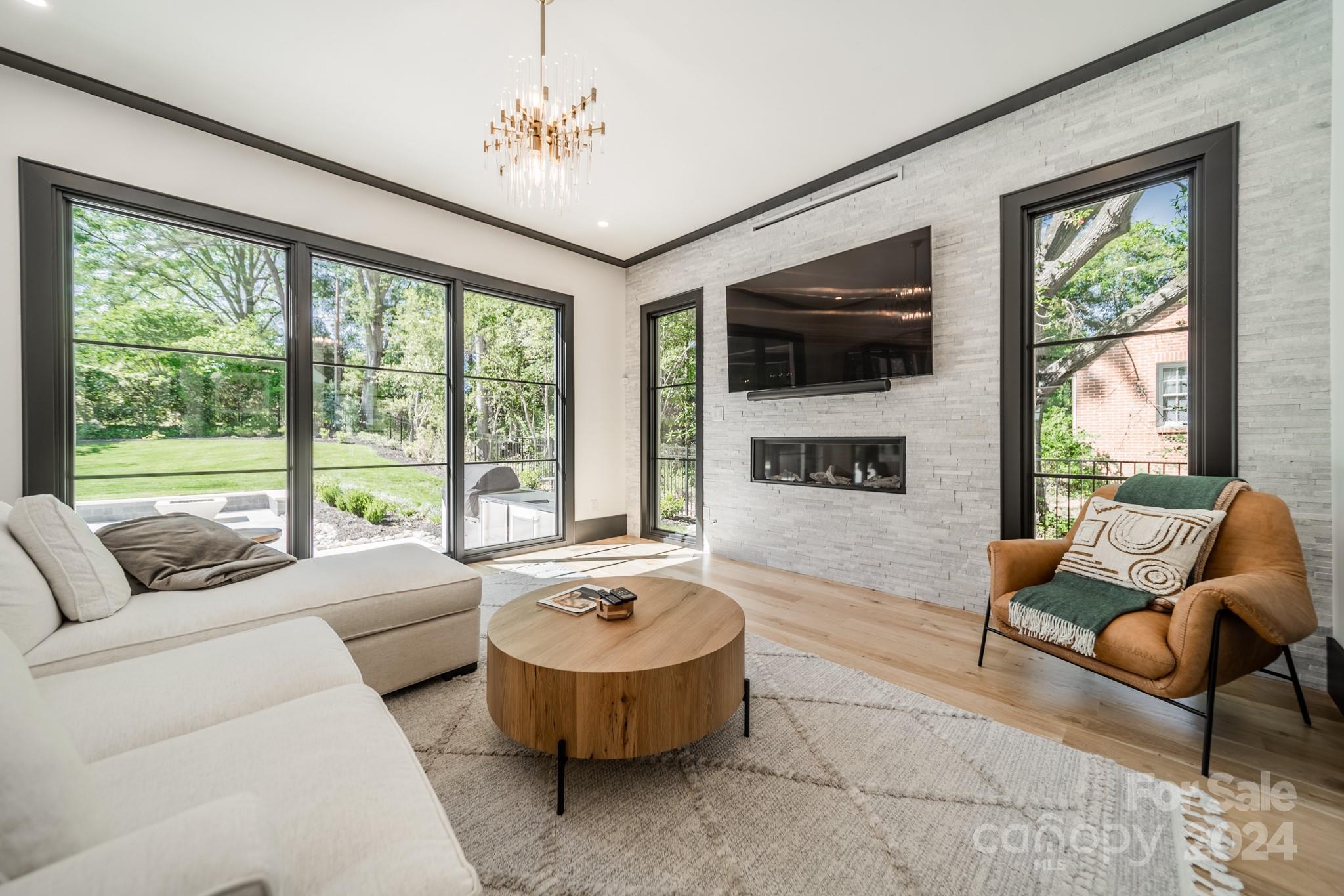 Myers Park - Residential