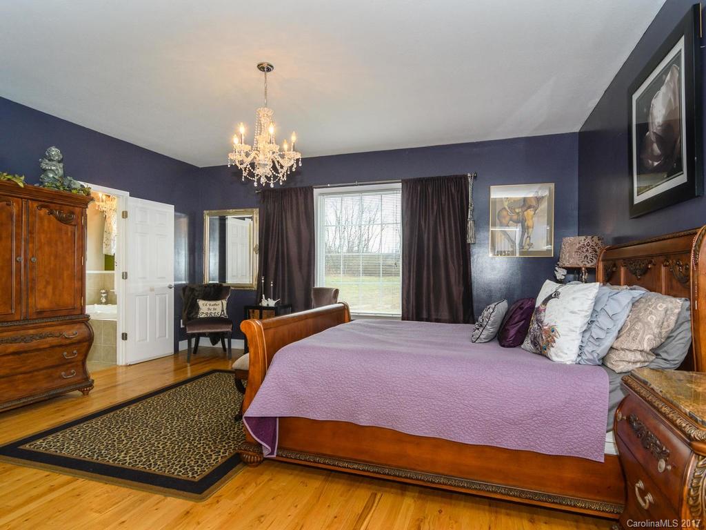 Mills River Village - Residential