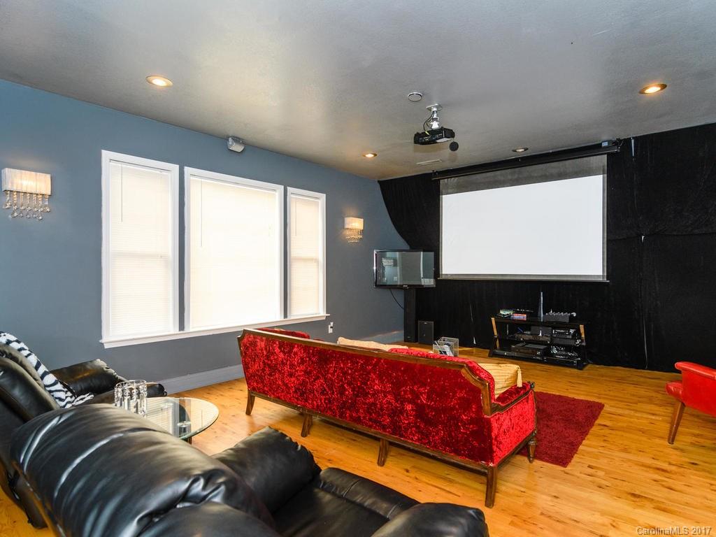 Mills River Village - Residential