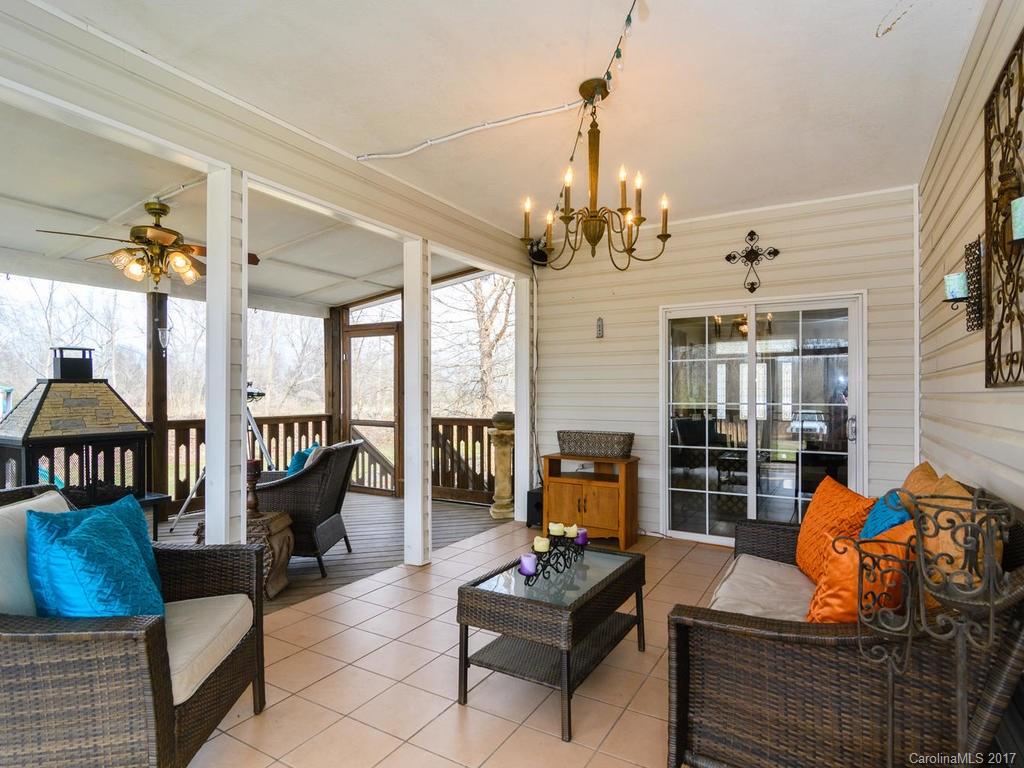 Mills River Village - Residential