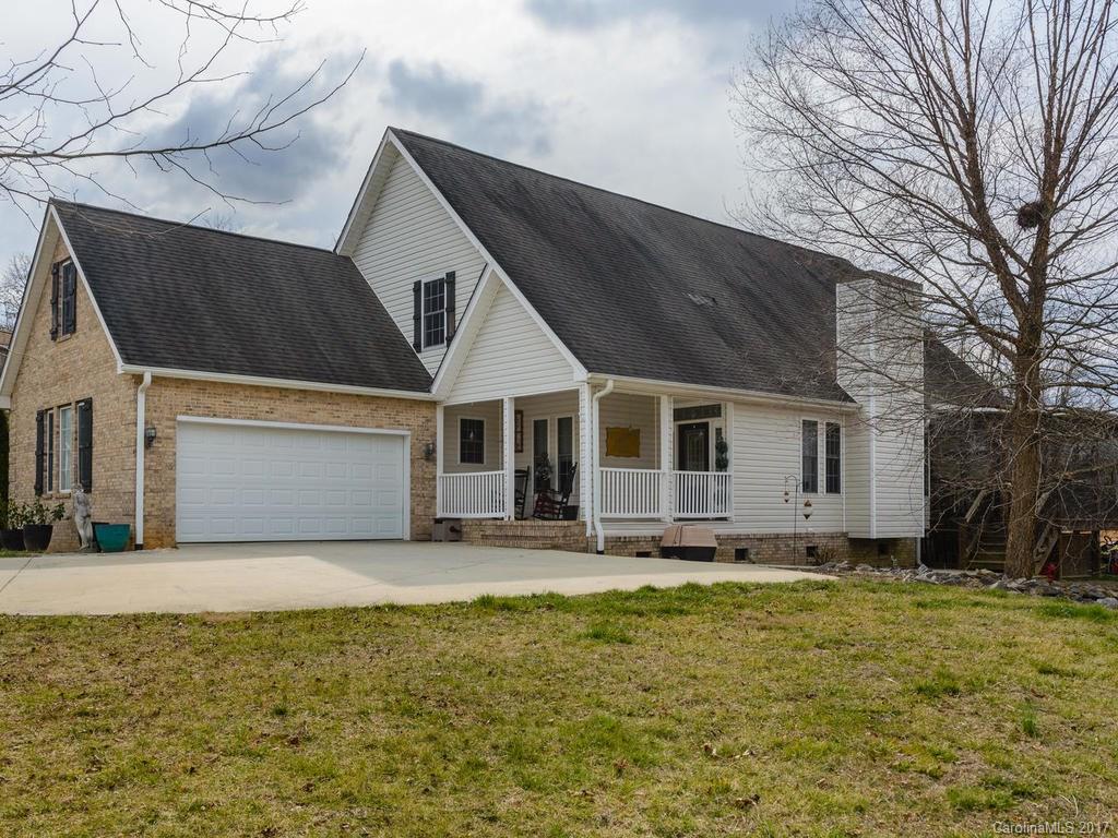 Mills River Village - Residential