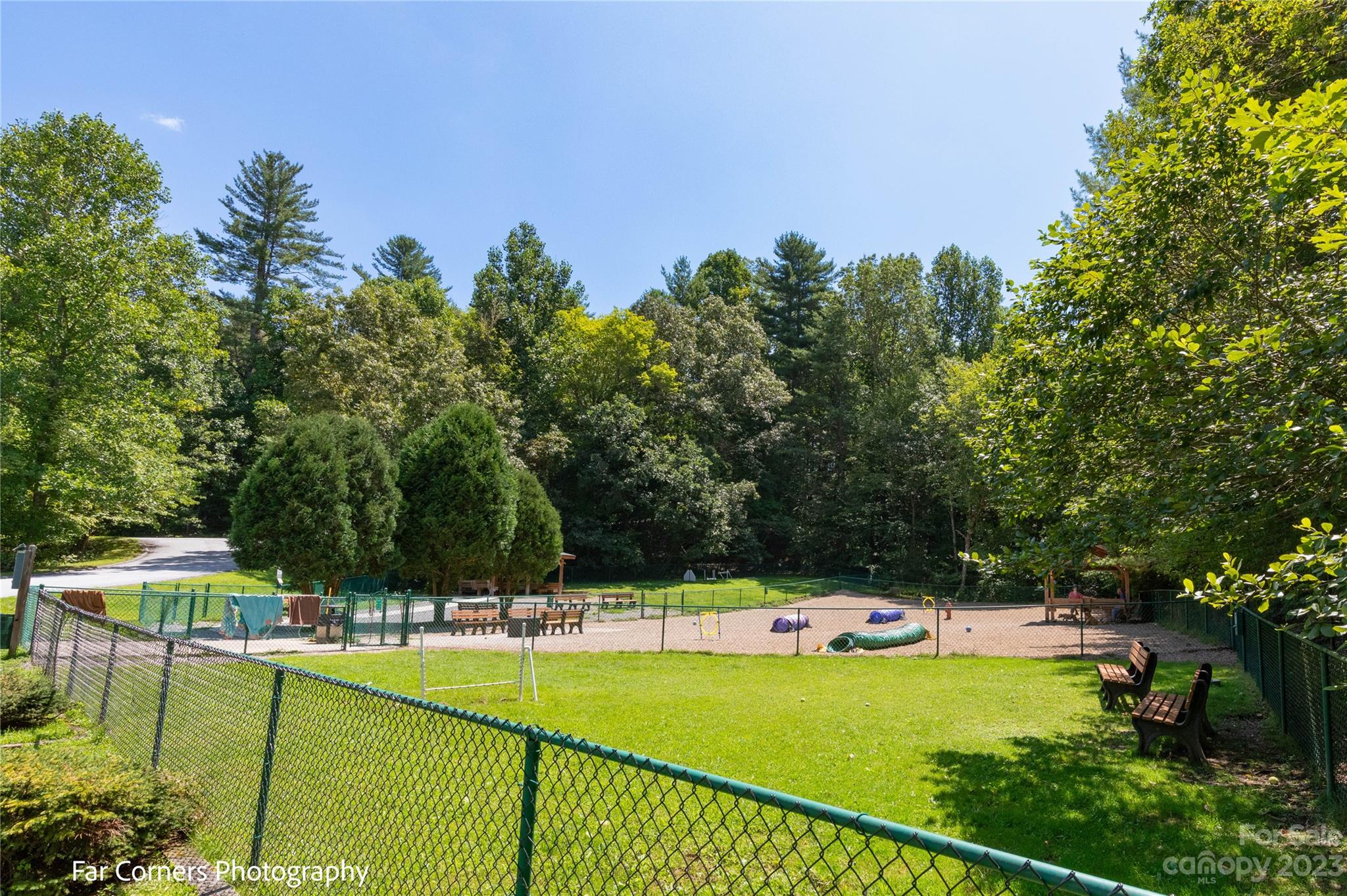 Connestee Falls - Residential