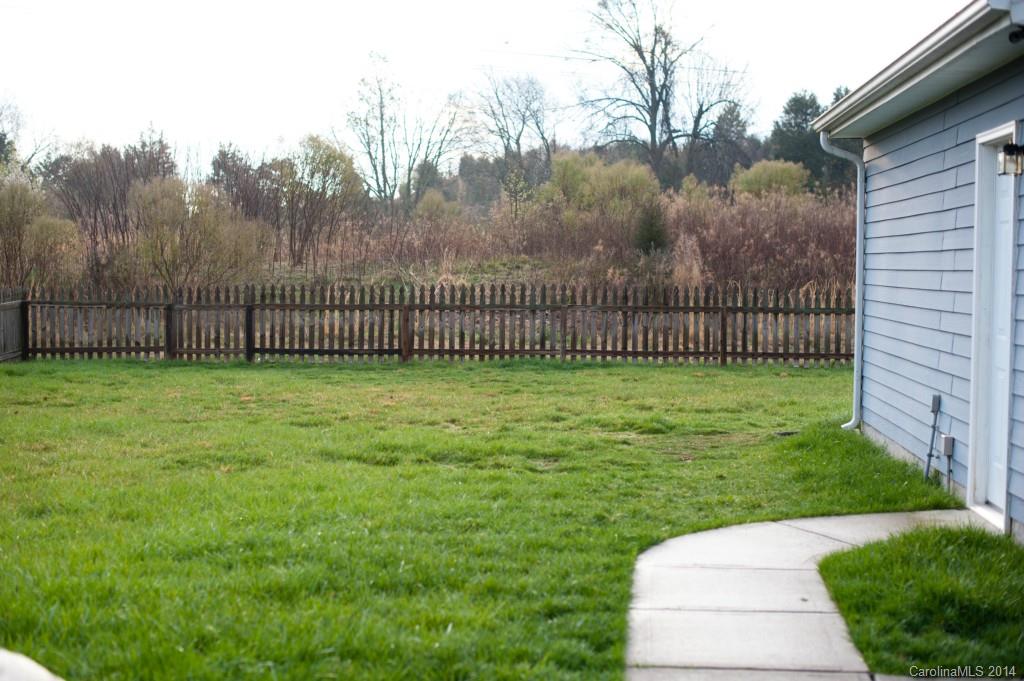 Old Stone Crossing - Residential