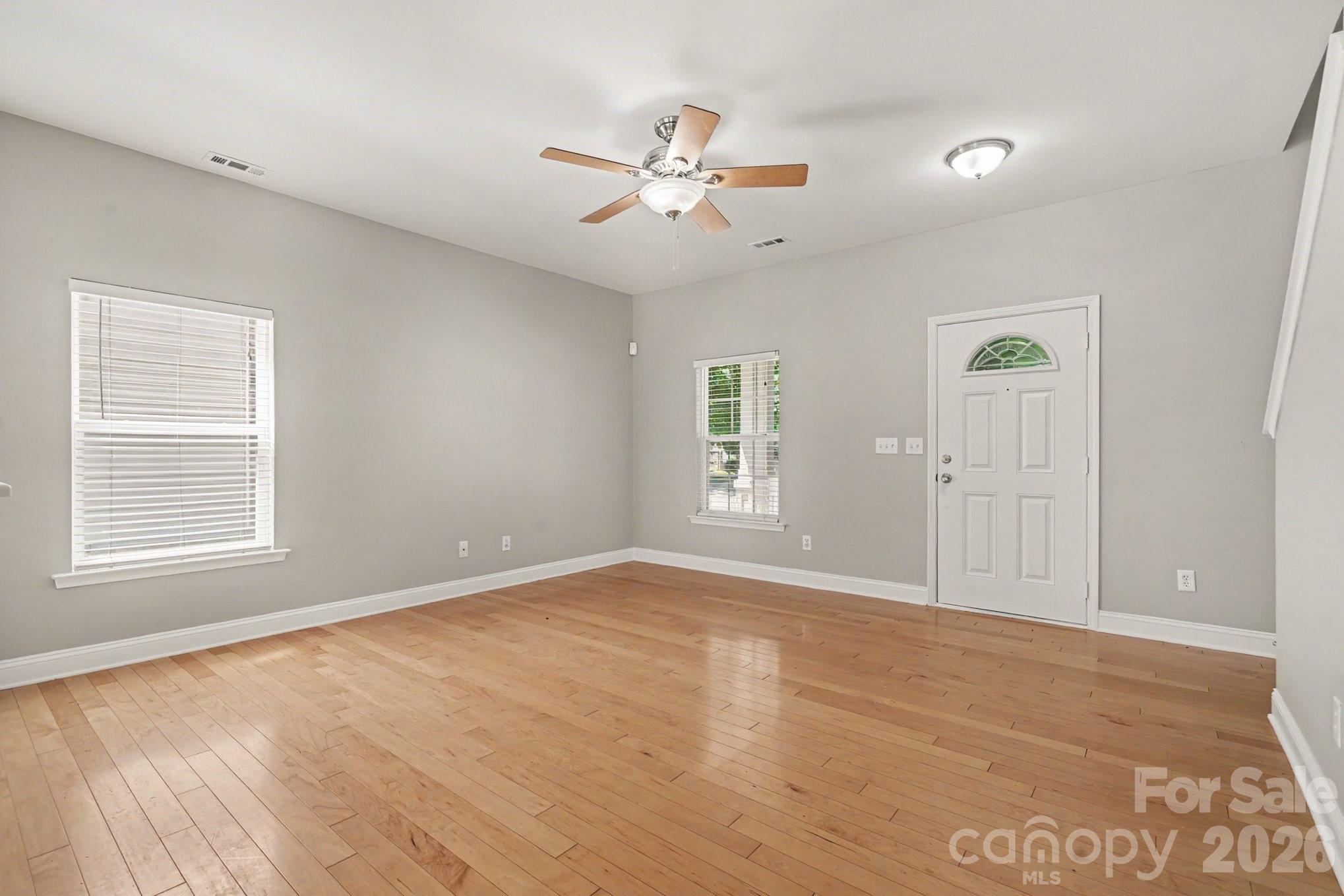 9228 Seamill Road
