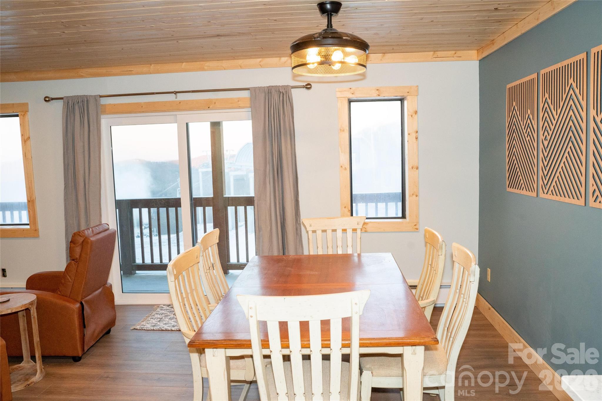 Sugar Mountain - Residential