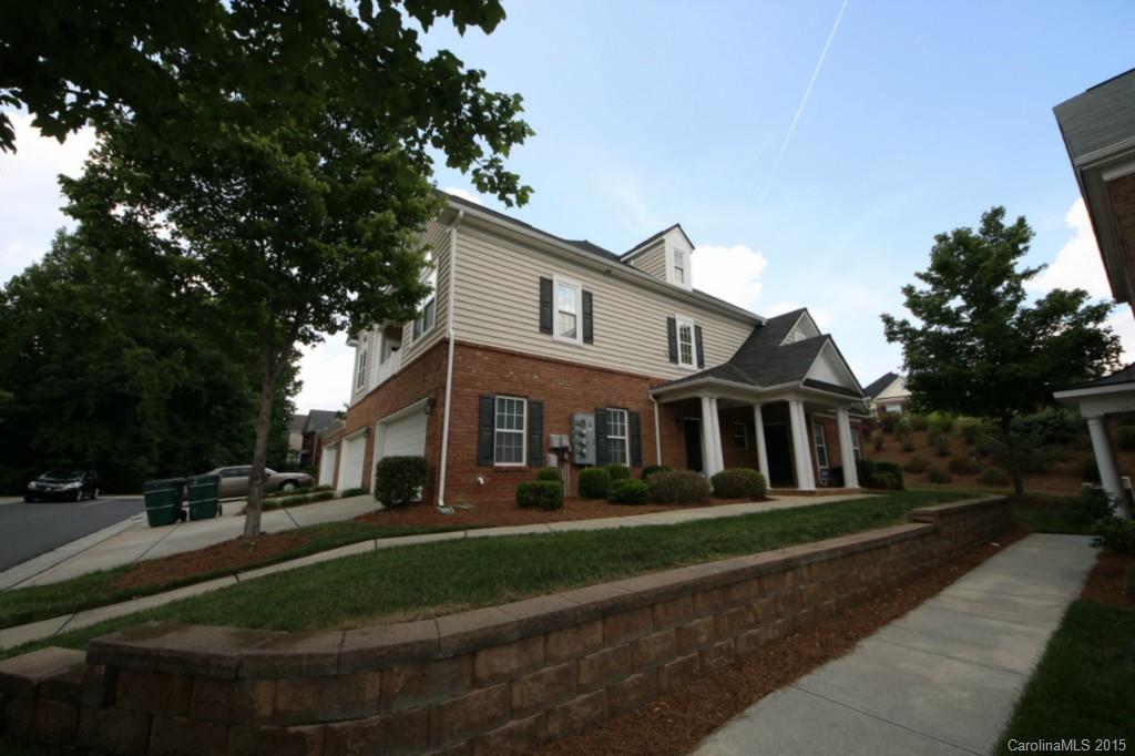 Riviera - Residential