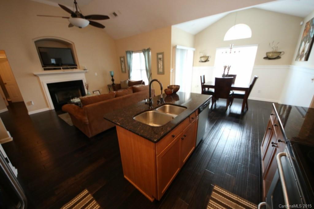 Riviera - Residential