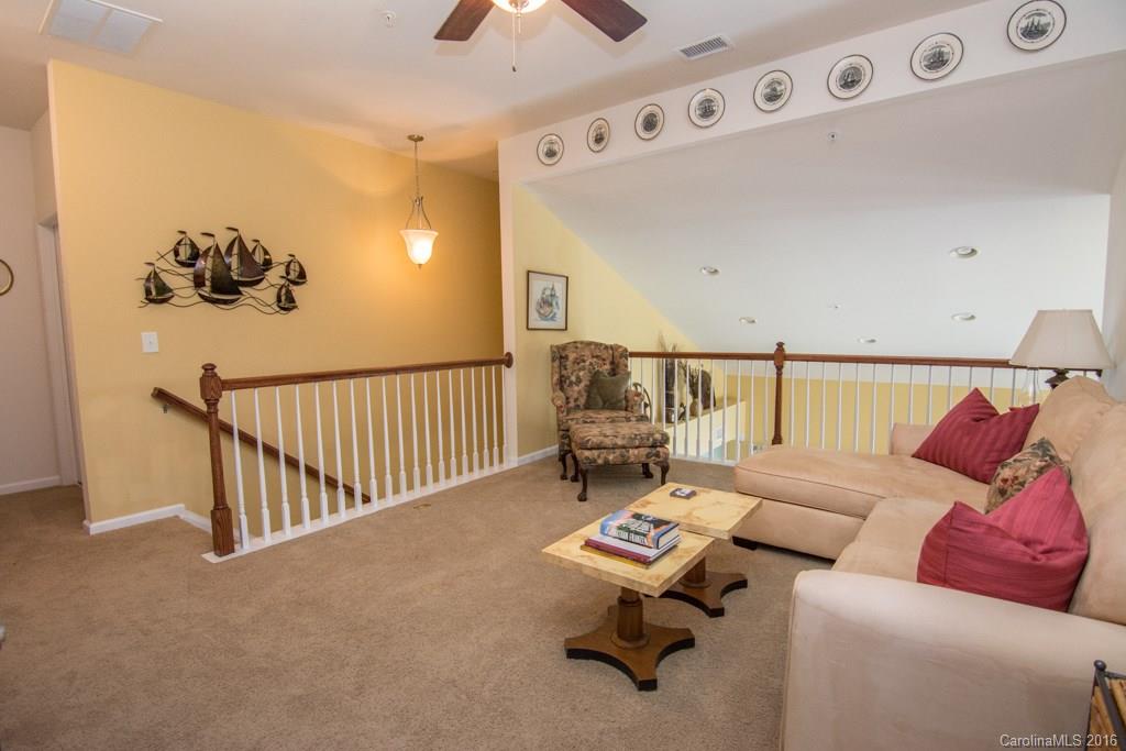 Lake Shore On Lake Wylie - Residential