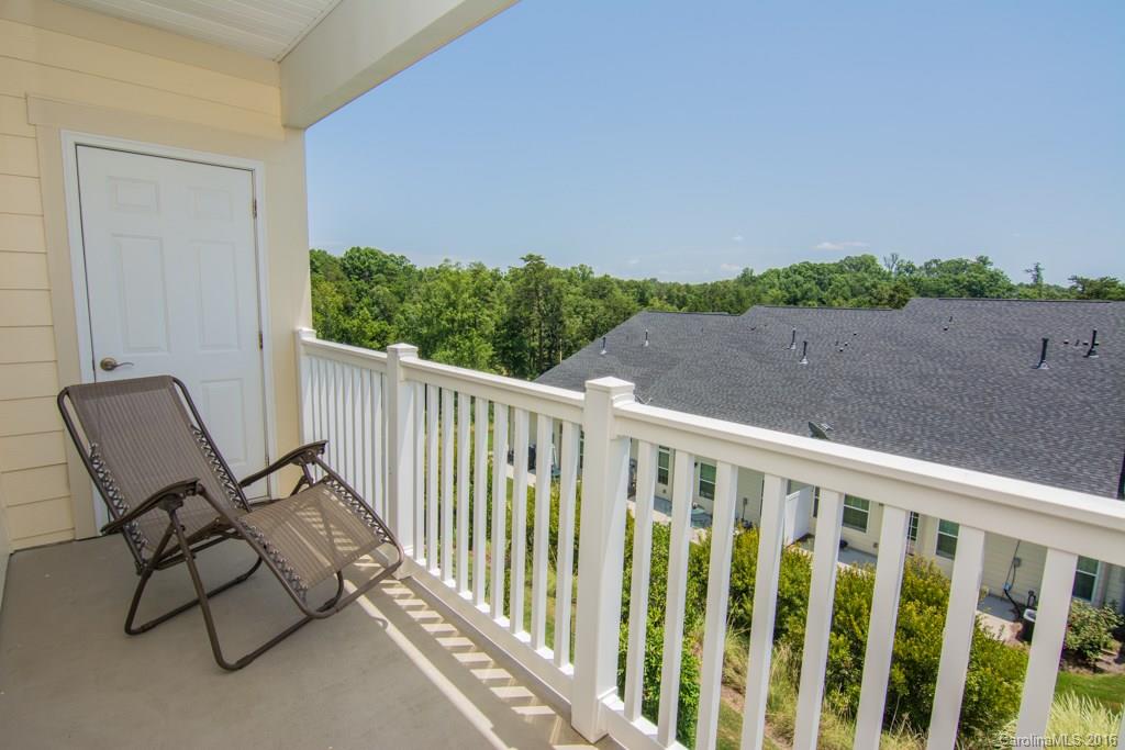 Lake Shore On Lake Wylie - Residential