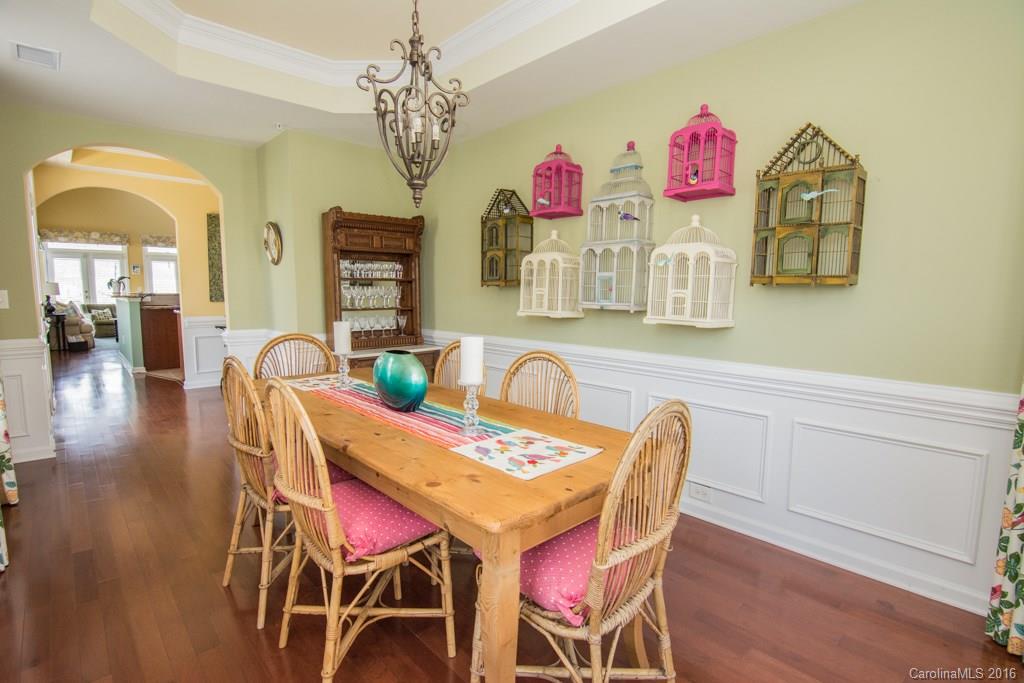 Lake Shore On Lake Wylie - Residential