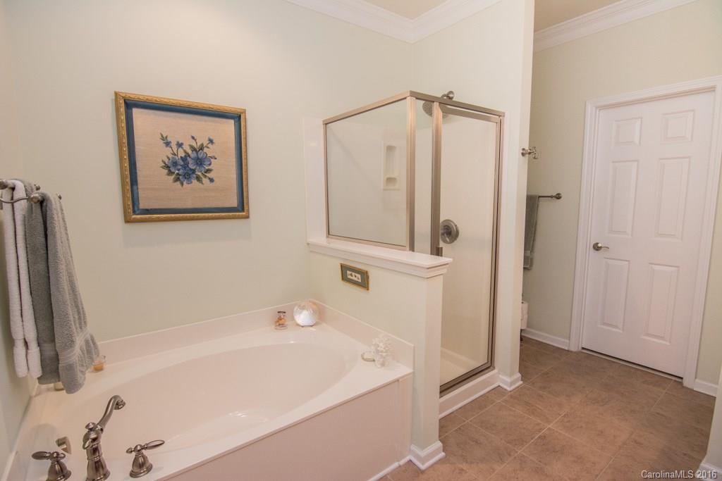 Lake Shore On Lake Wylie - Residential