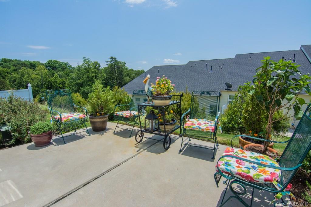 Lake Shore On Lake Wylie - Residential