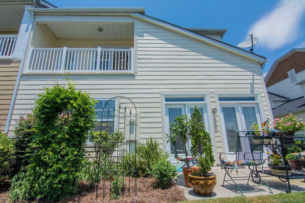 Lake Shore On Lake Wylie - Residential