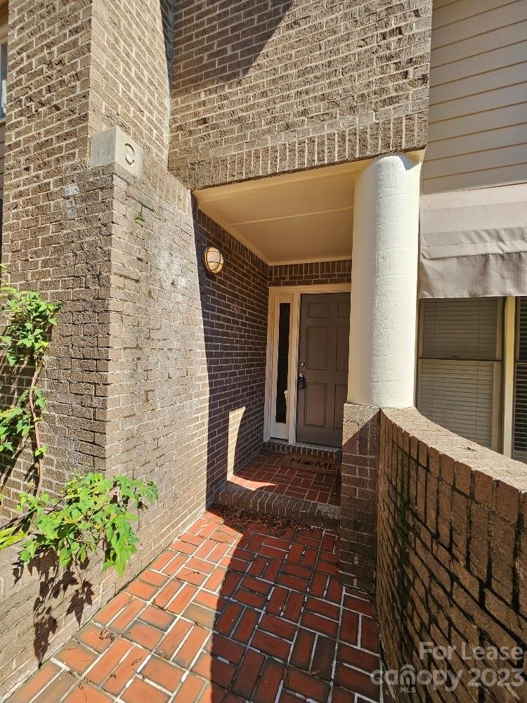 Roswell Condos - Residential Lease