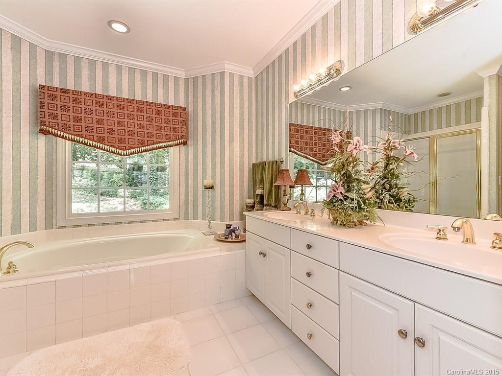 Riverpointe - Residential