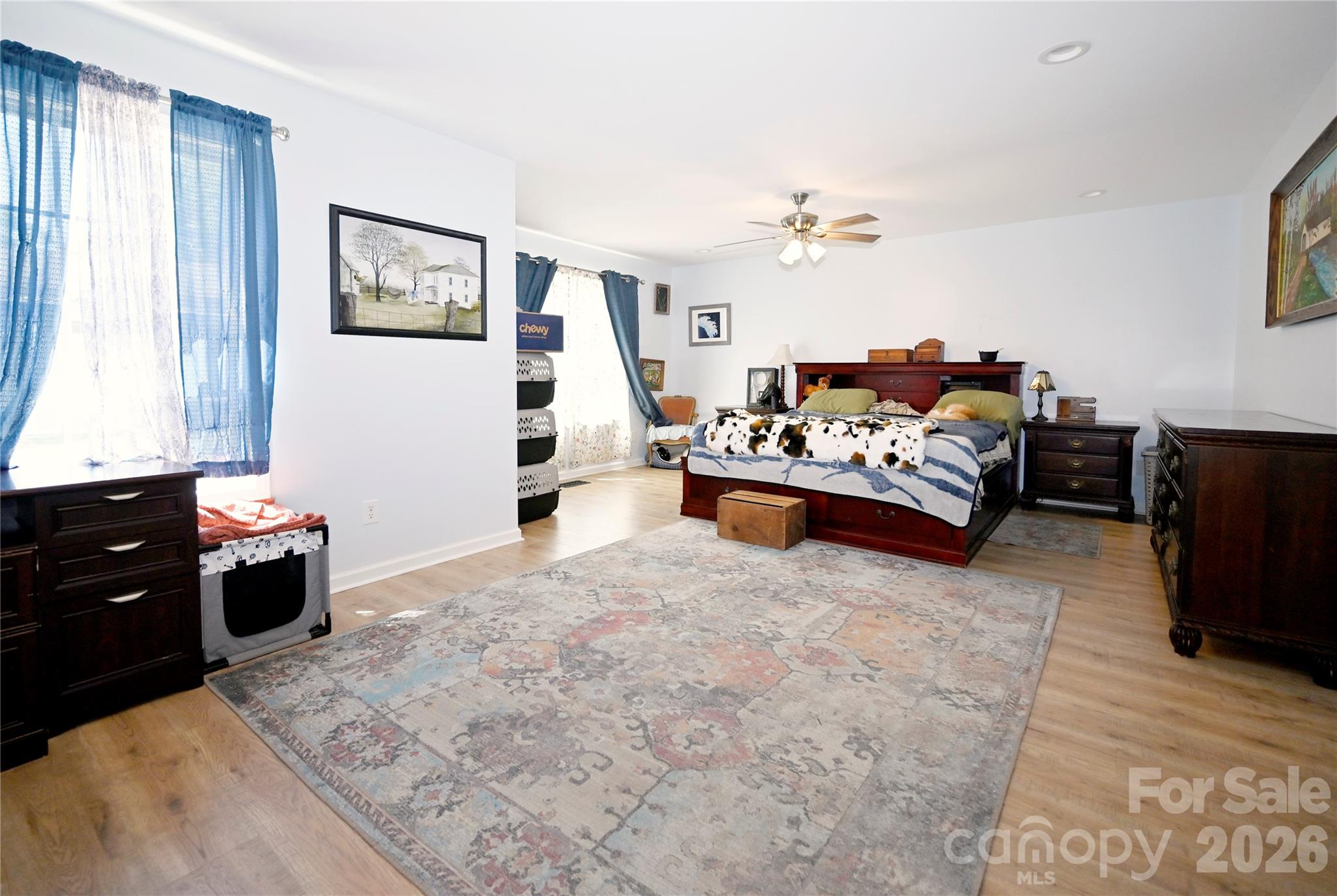 Joannas Lake - Residential