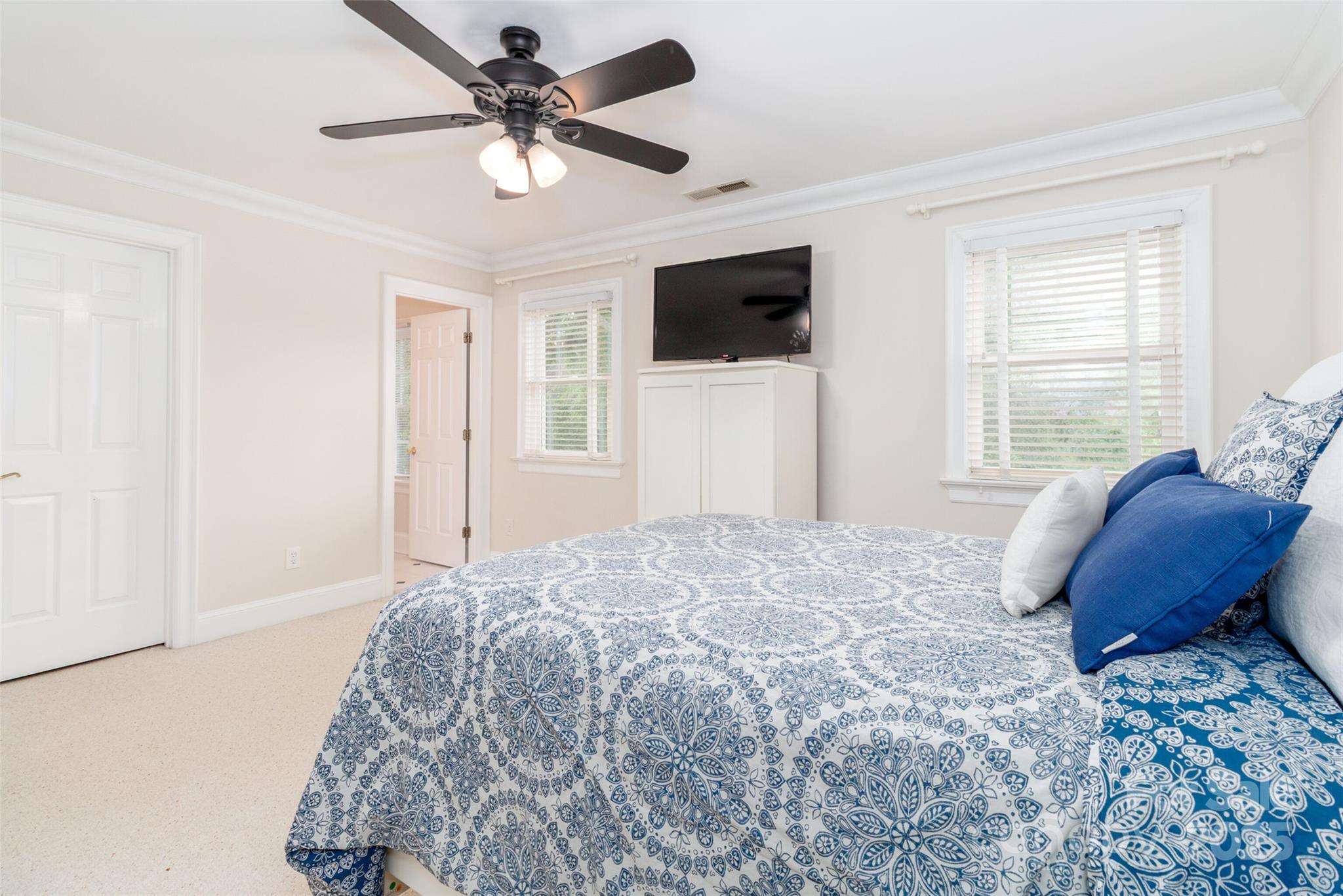 Walden Pond - Residential