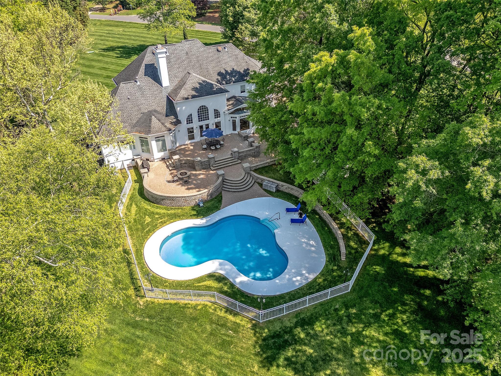 Walden Pond - Residential