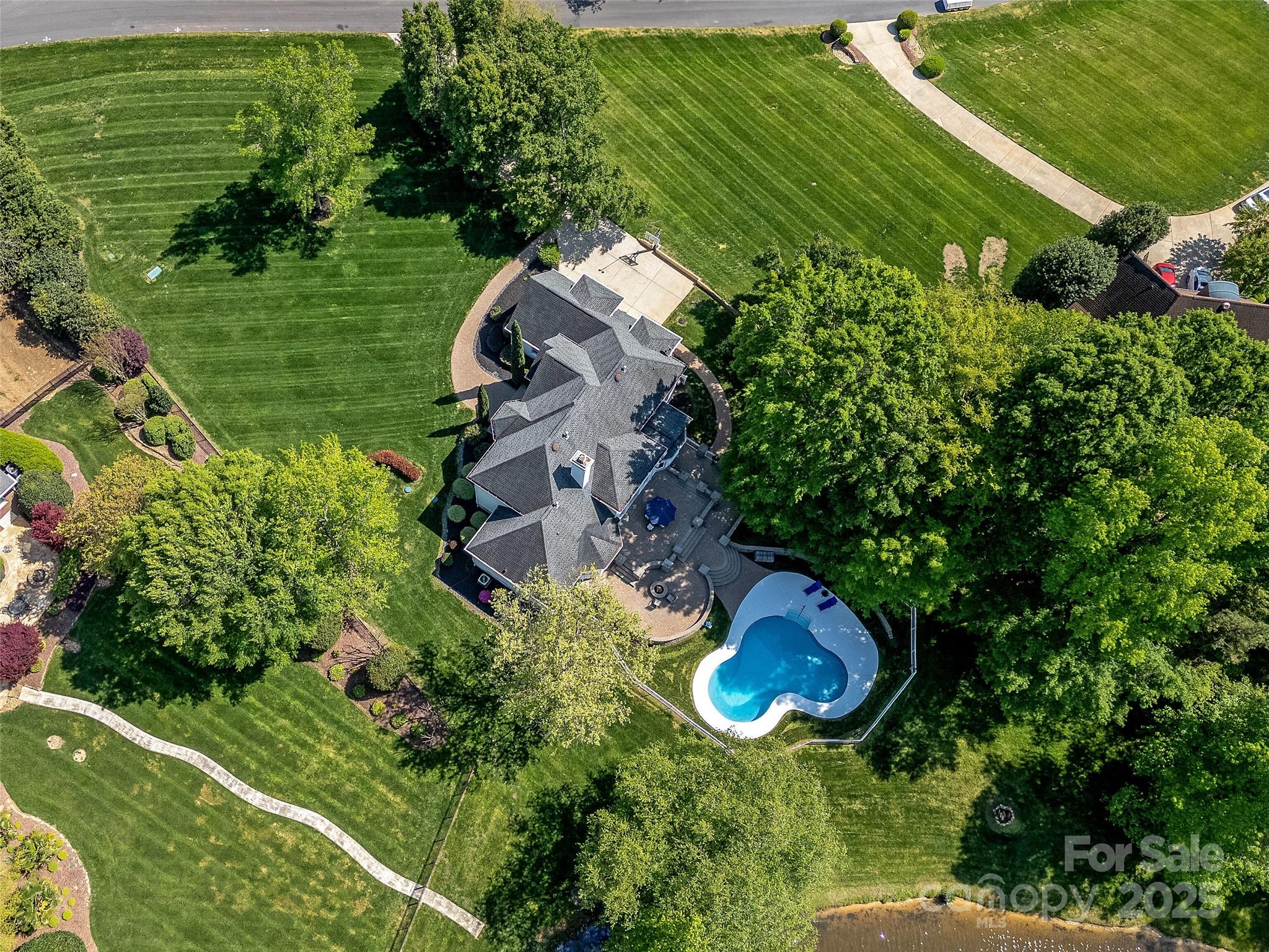 Walden Pond - Residential