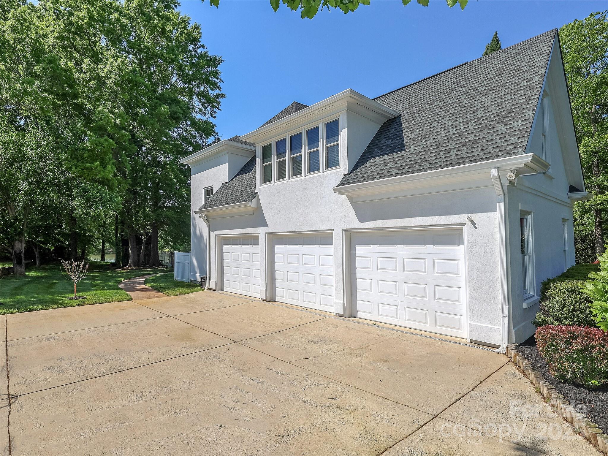 Walden Pond - Residential