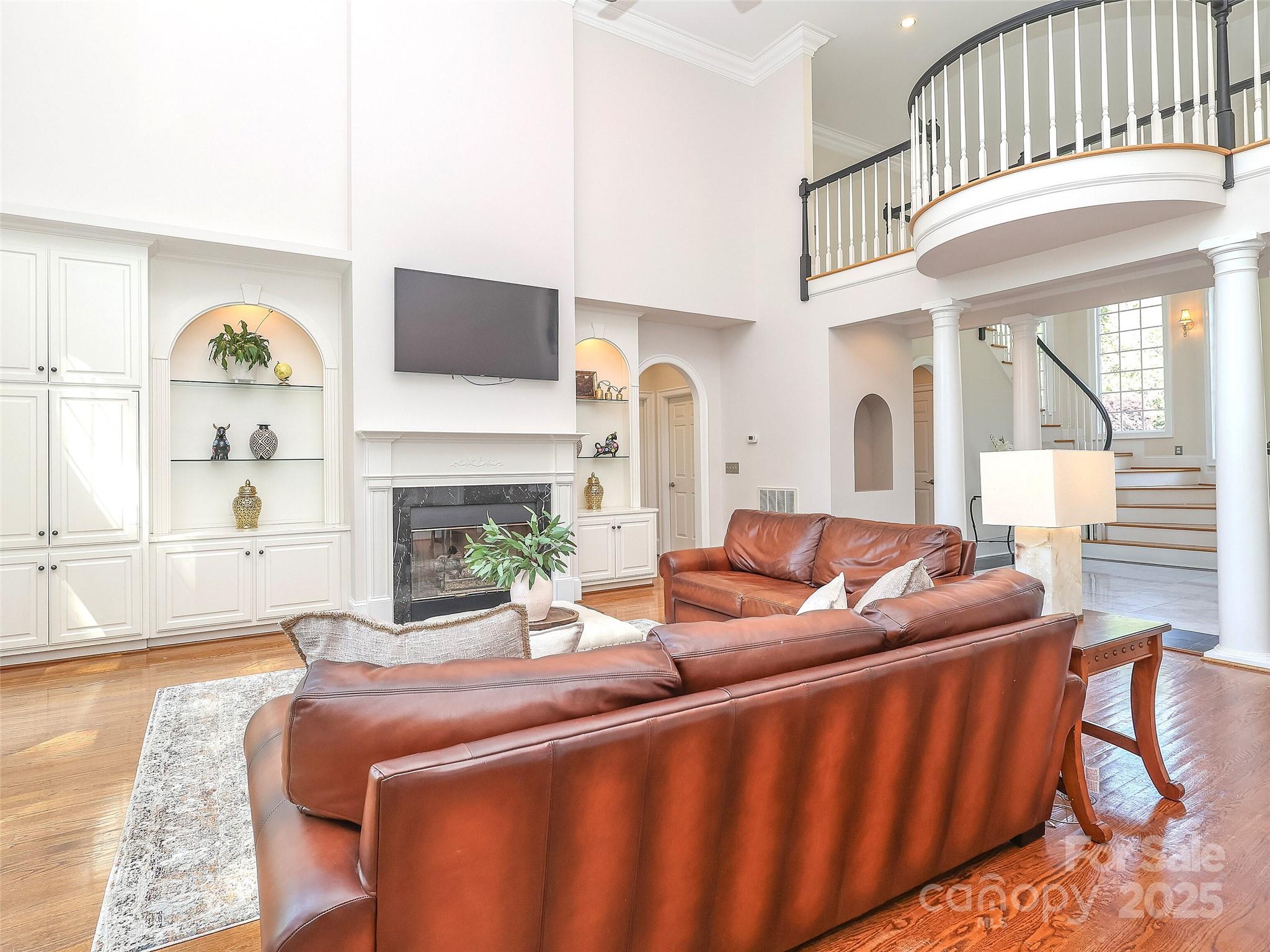 Walden Pond - Residential