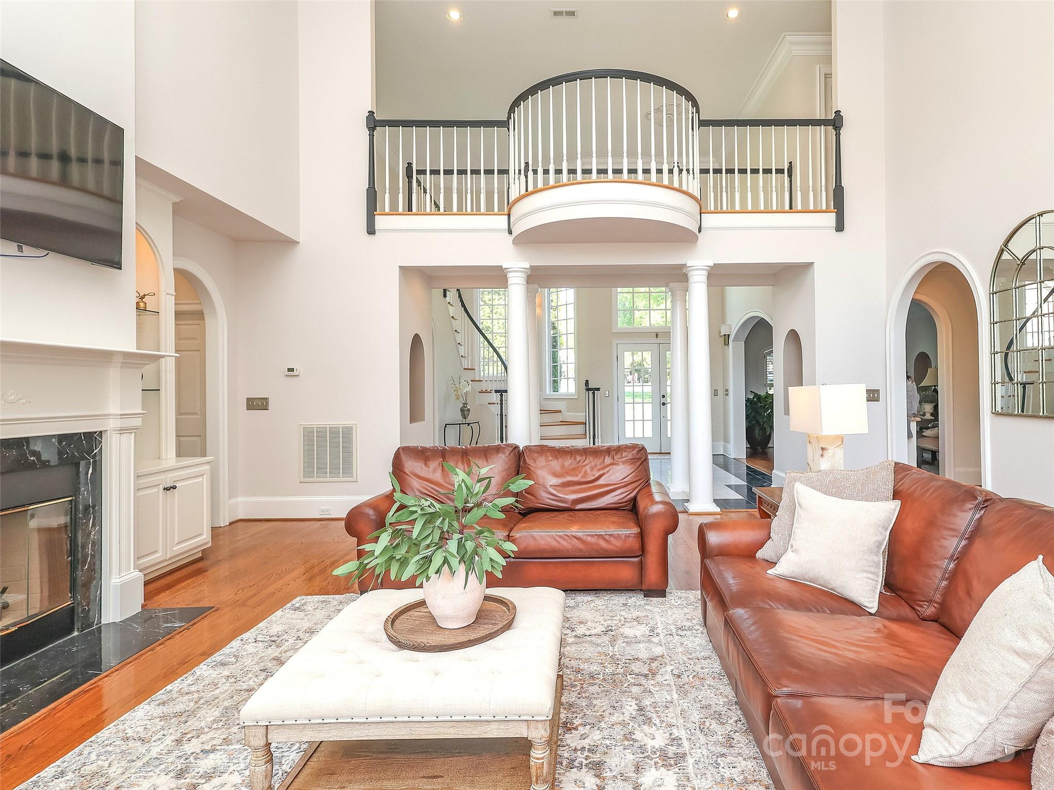 Walden Pond - Residential