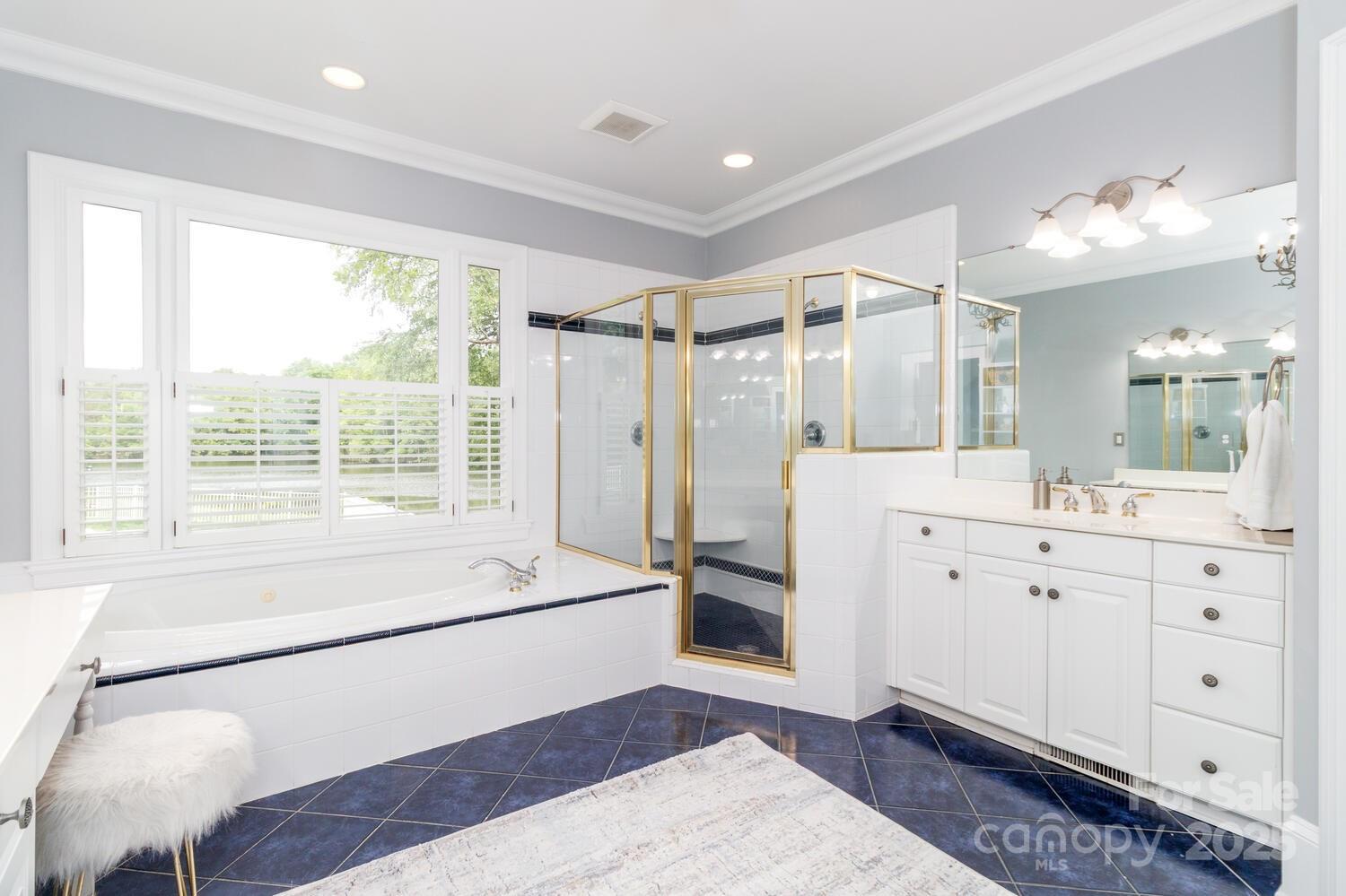 Walden Pond - Residential