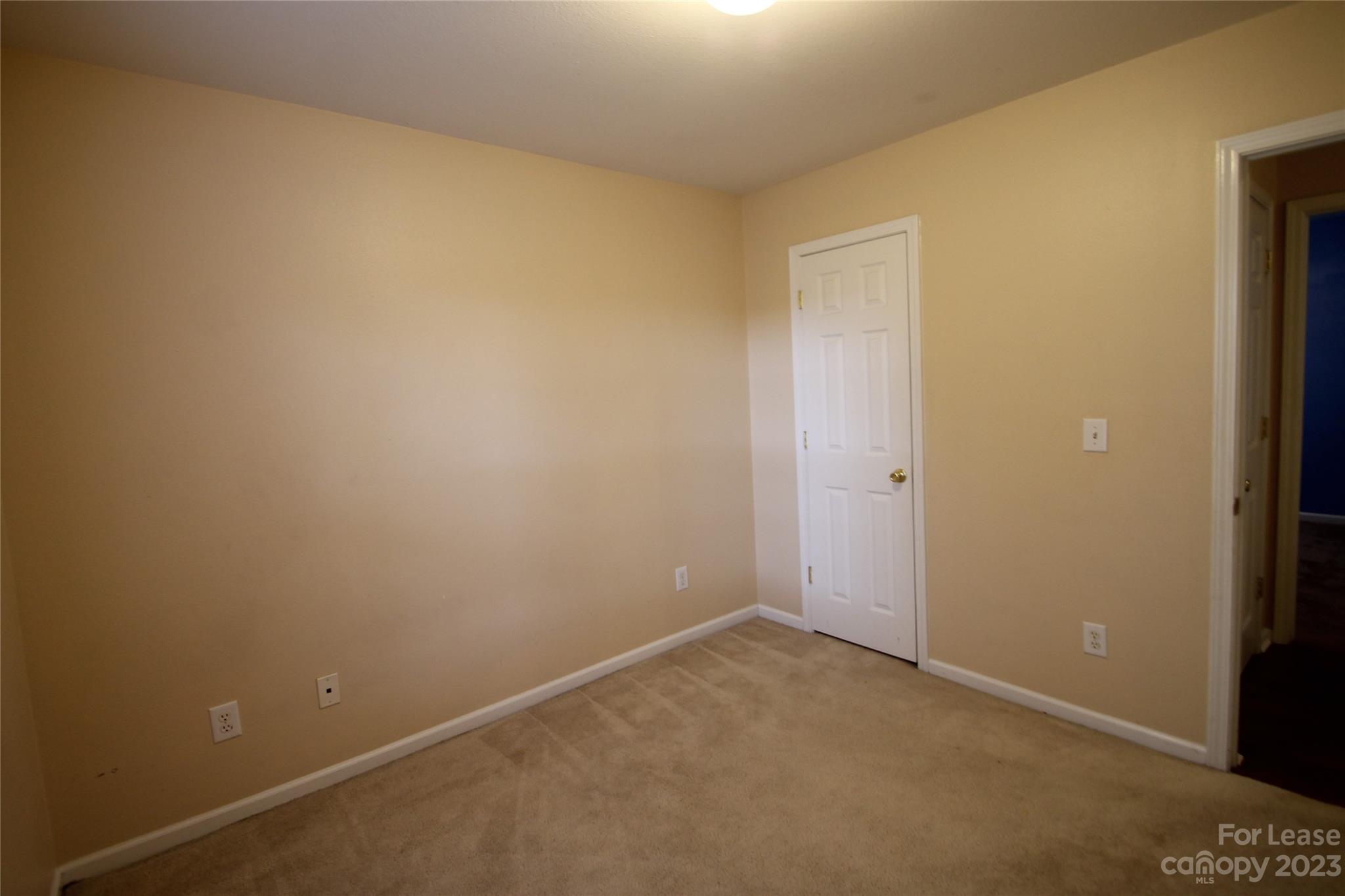 Longview Oaks - Residential Lease