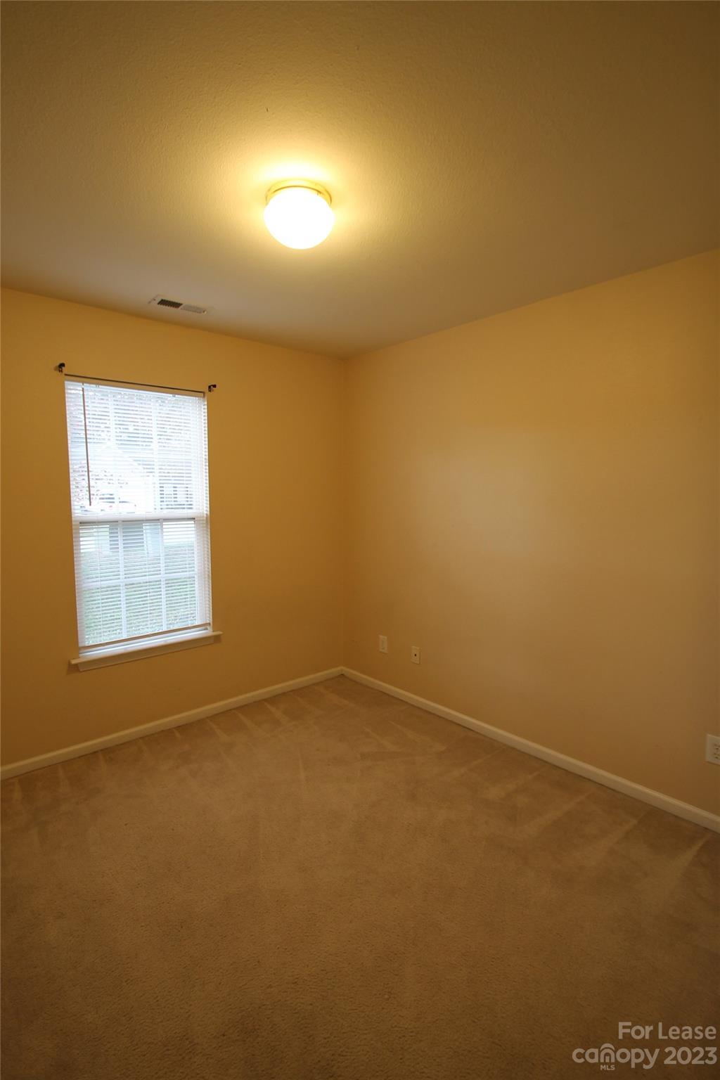 Longview Oaks - Residential Lease
