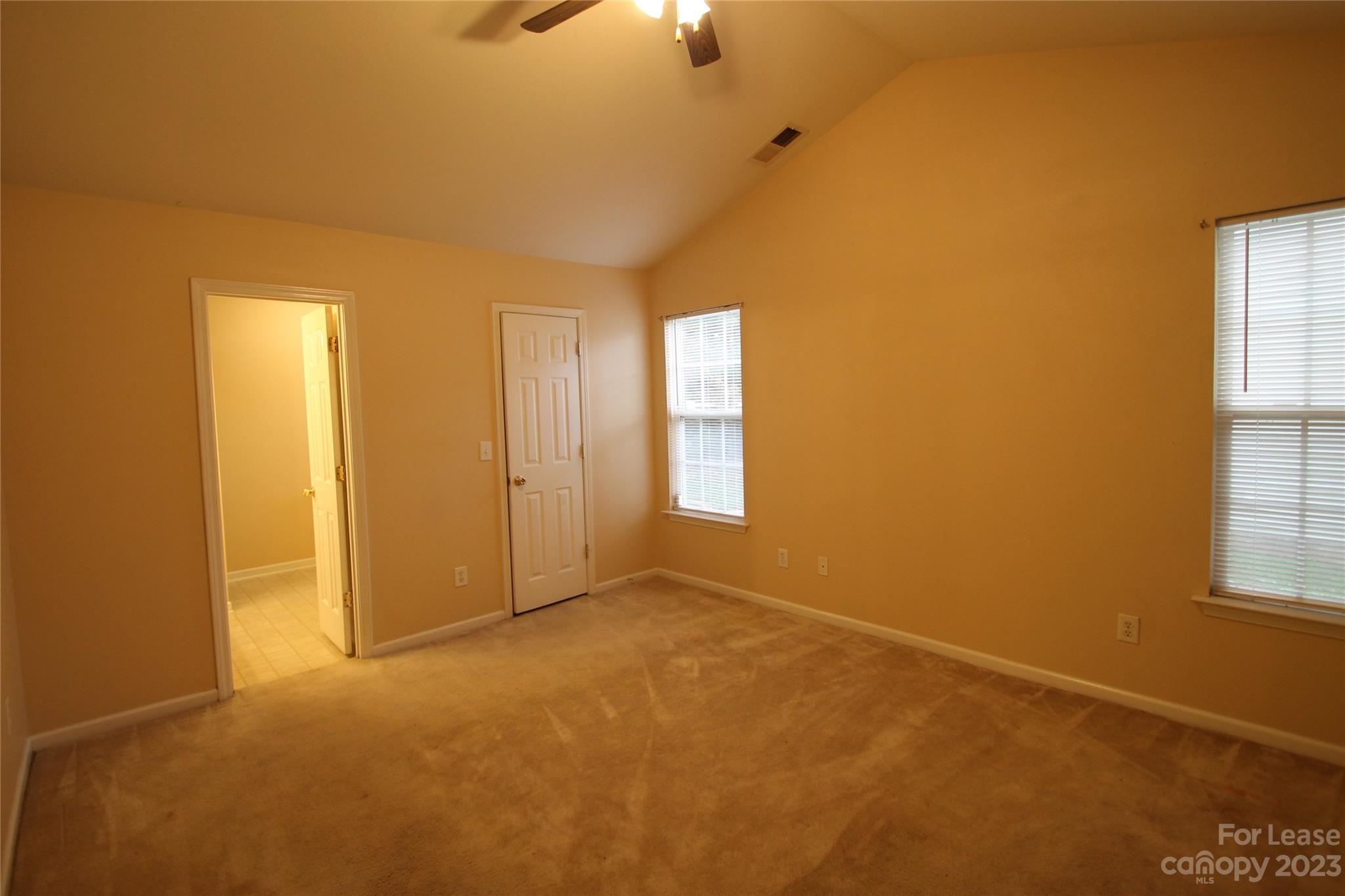 Longview Oaks - Residential Lease