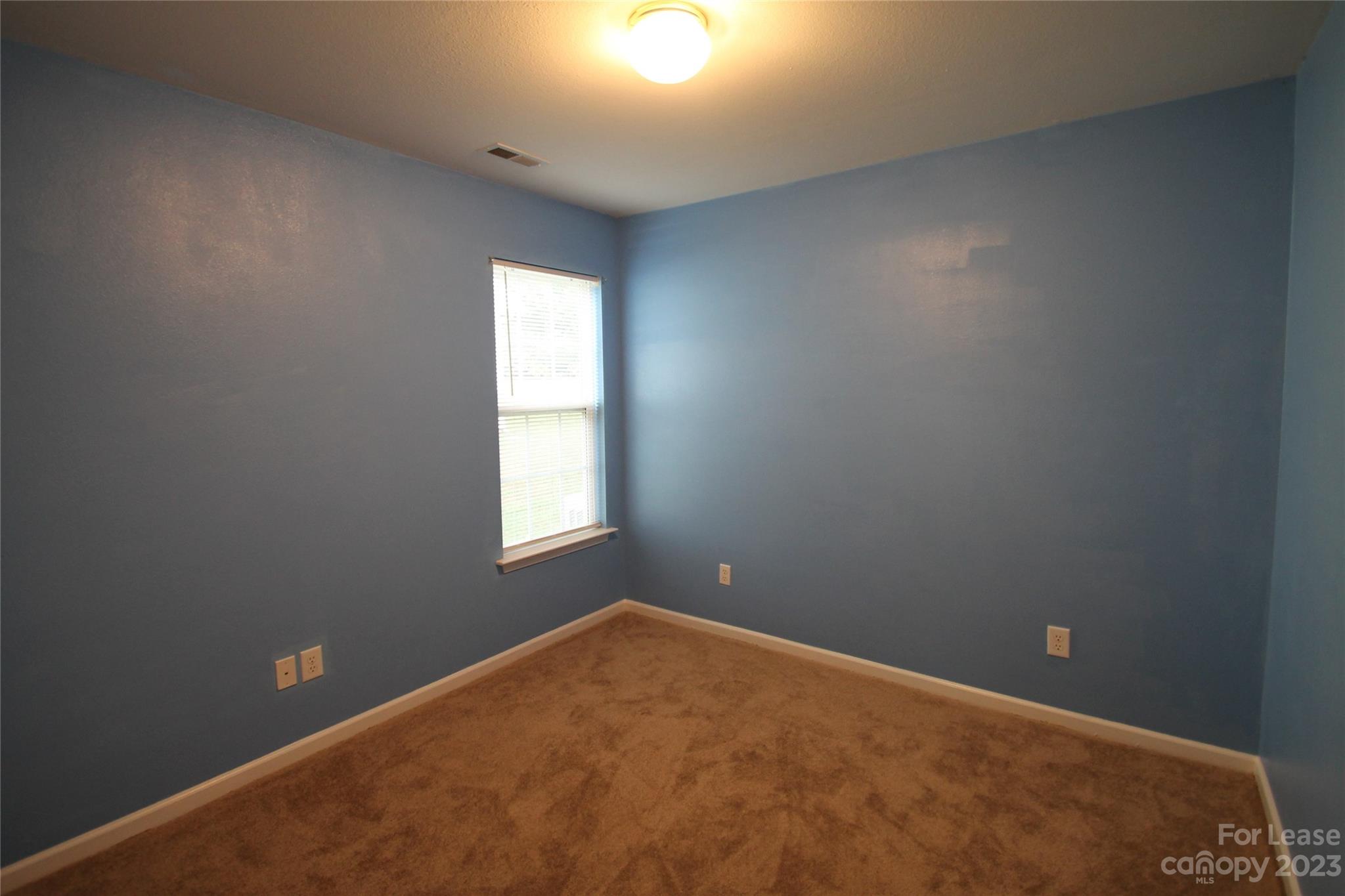 Longview Oaks - Residential Lease