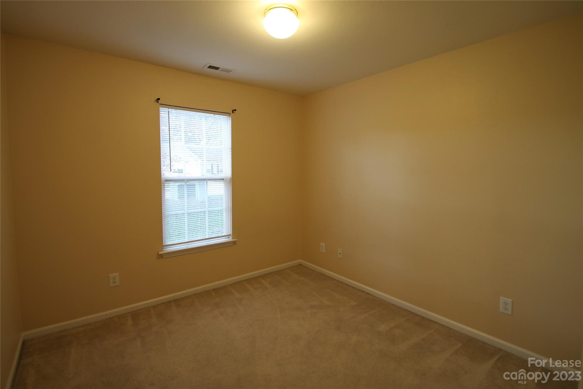 Longview Oaks - Residential Lease