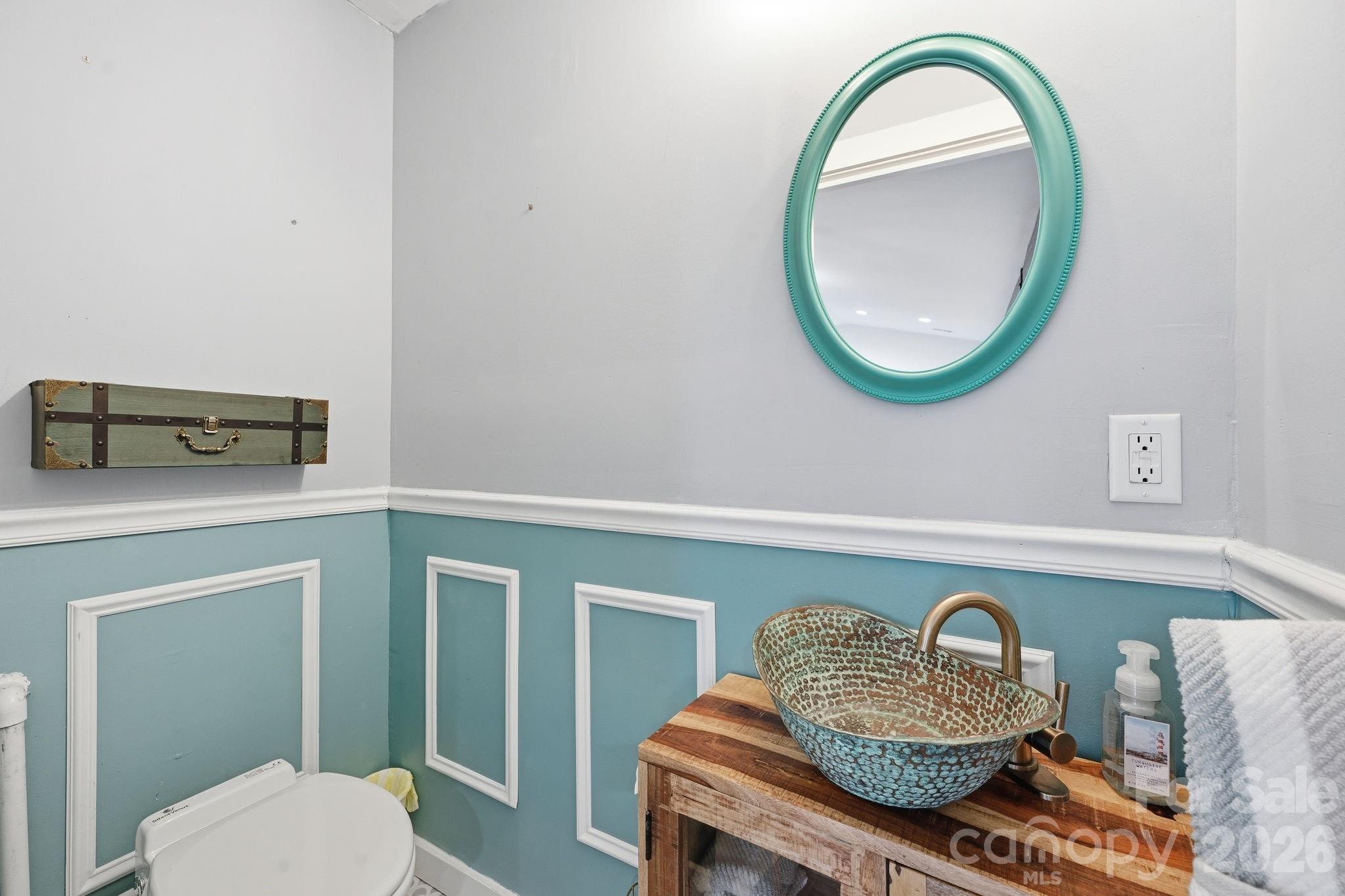 Olde Whitehall - Residential