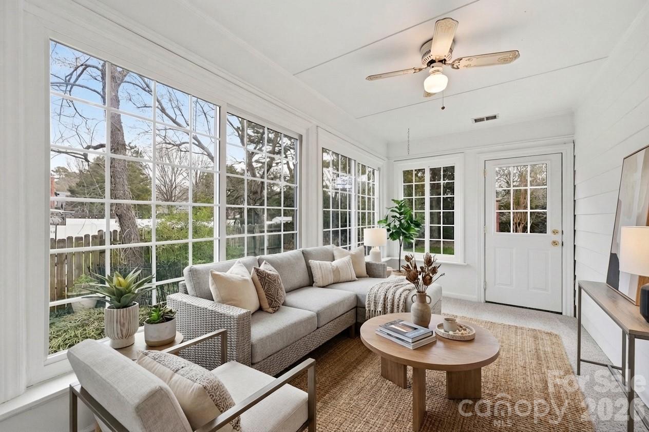 Olde Whitehall - Residential