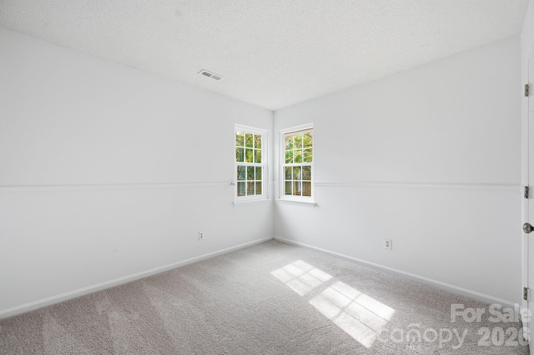 Olde Whitehall - Residential